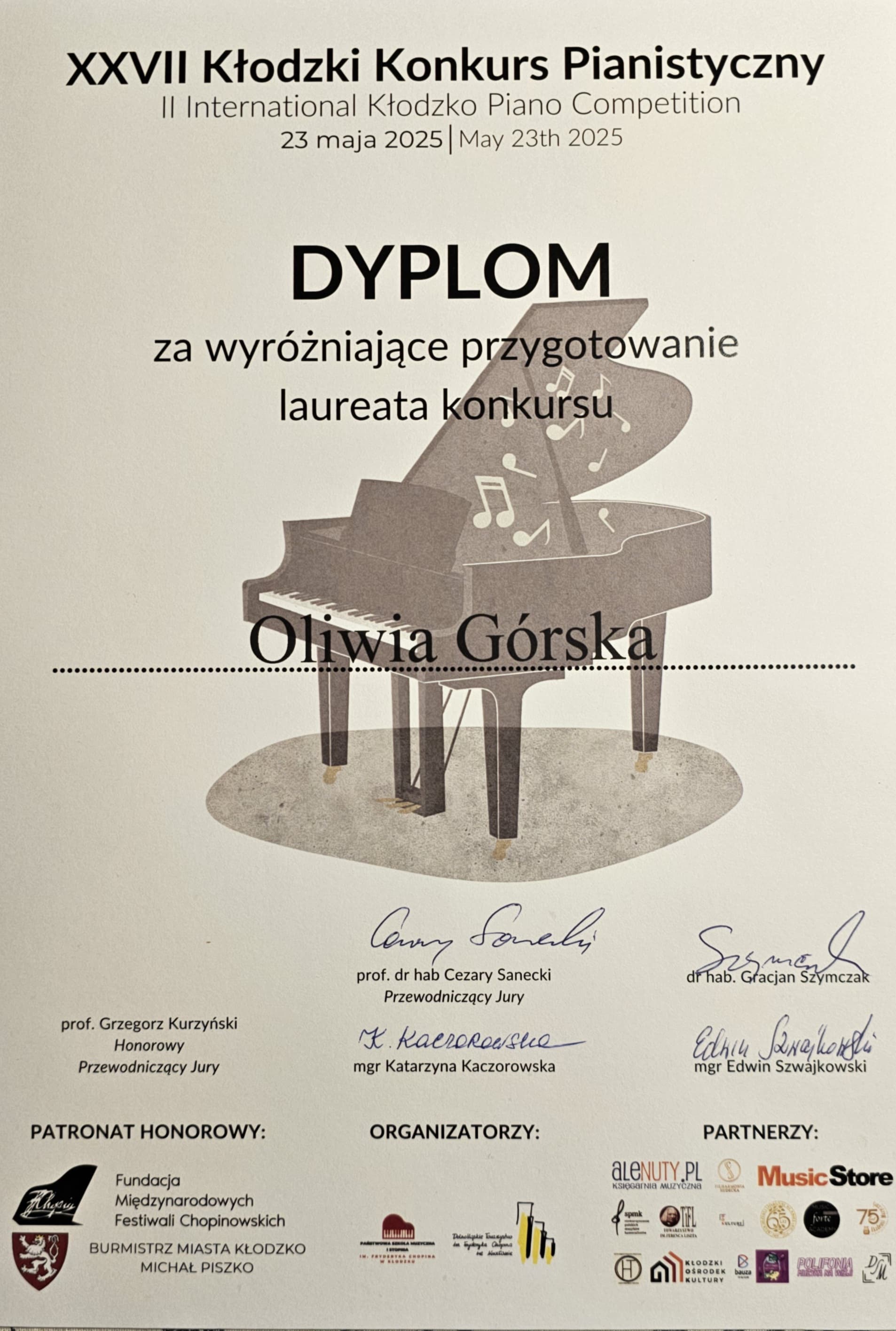 Dyplom z Kłodzka Oliwia Górska 2025